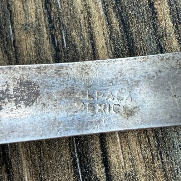 Vintage Alpaca Mexico Abalone Mother of Pearl Inlay Hinged Bangle Bracelet - Picture 5 of 5